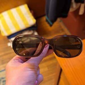 Ray-Ban Dark Brown Women's Sunglasses